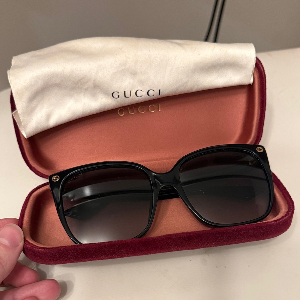 Gucci Black Square Oversized Sunglasses